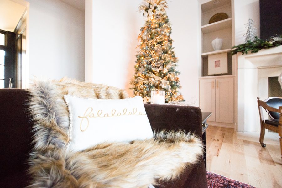 Christmas-living-room-decor