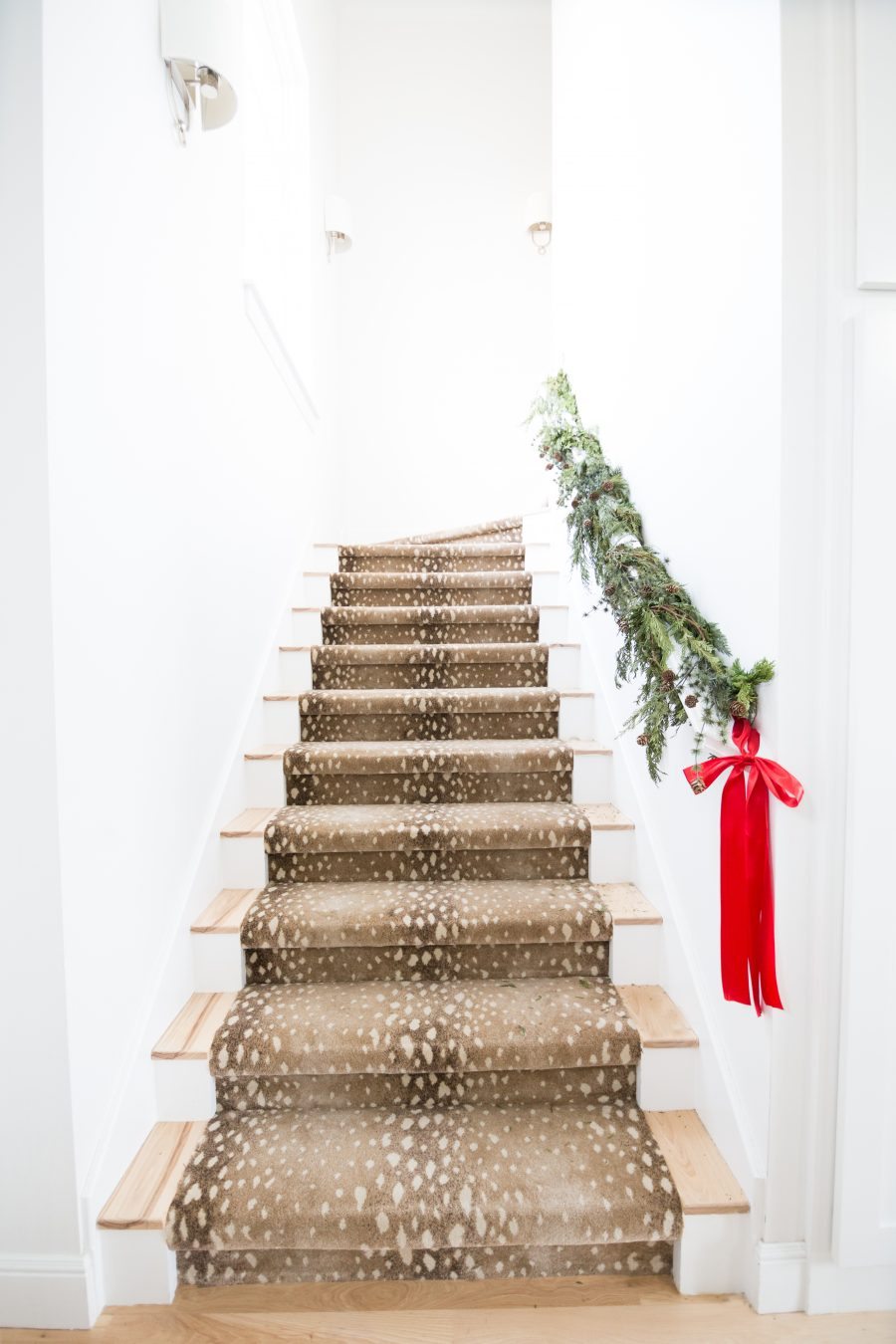 antelope-stairs-Christmas