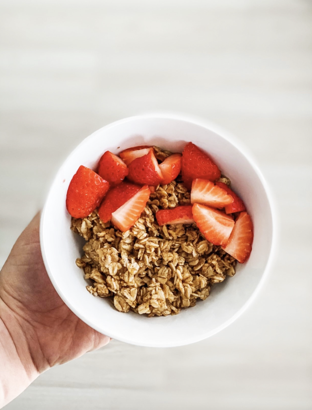 Healthy Baked Oatmeal Recipe cc+mike lifestyle blog