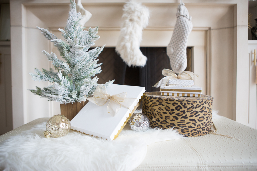 Modern-Electic-Christmas-Home-Tour-47