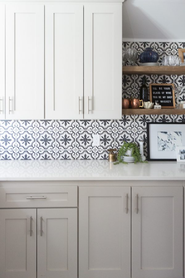 Affordable Ceramic Patterned Tile Backsplash 1 8 CC Mike   Affordable Ceramic Patterned Tile Backsplash 1 8 600x900 