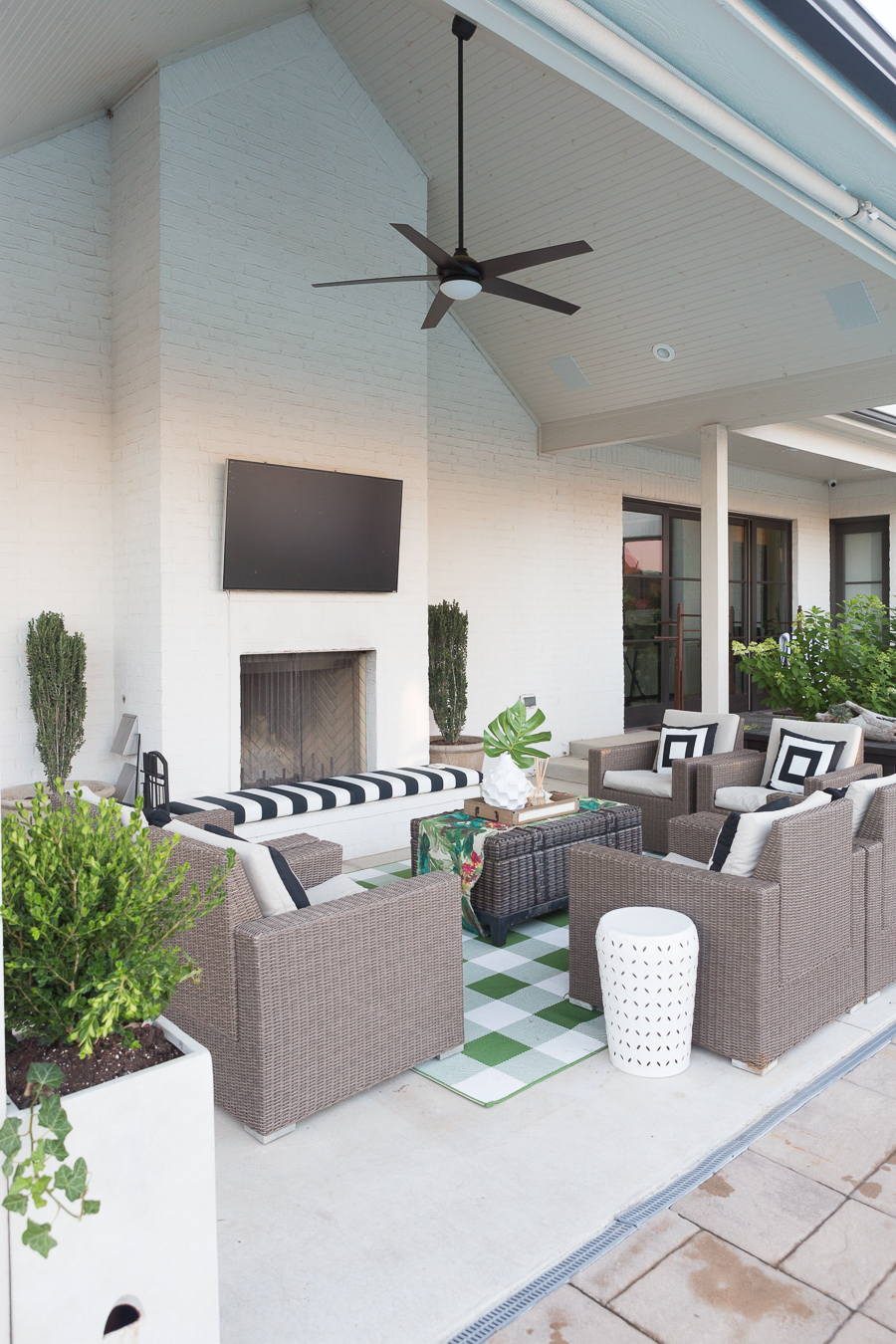target outdoor club chairs