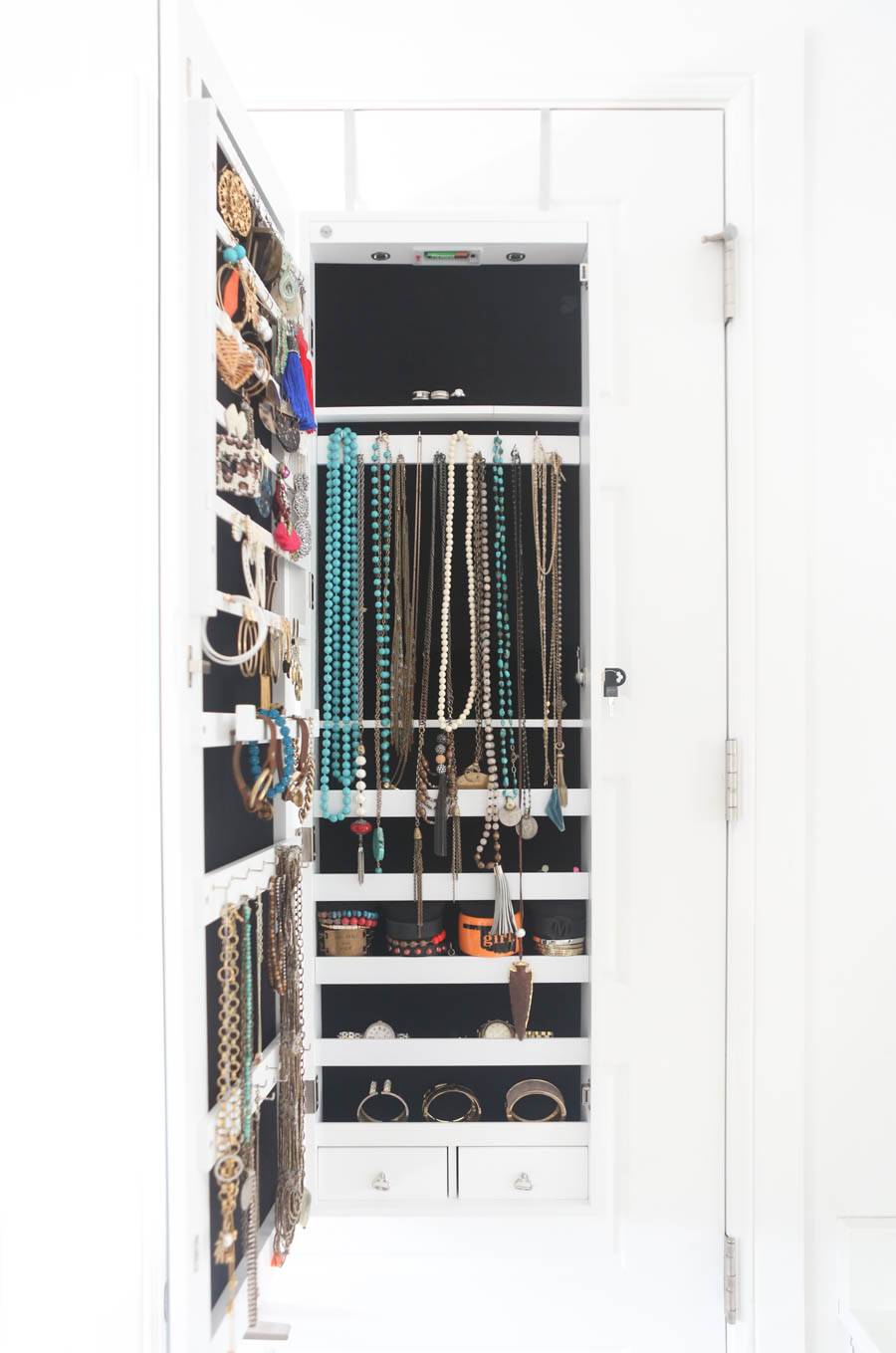 How To Organize Your Jewelry with Walmart Home affordabe jewelry organizer-2