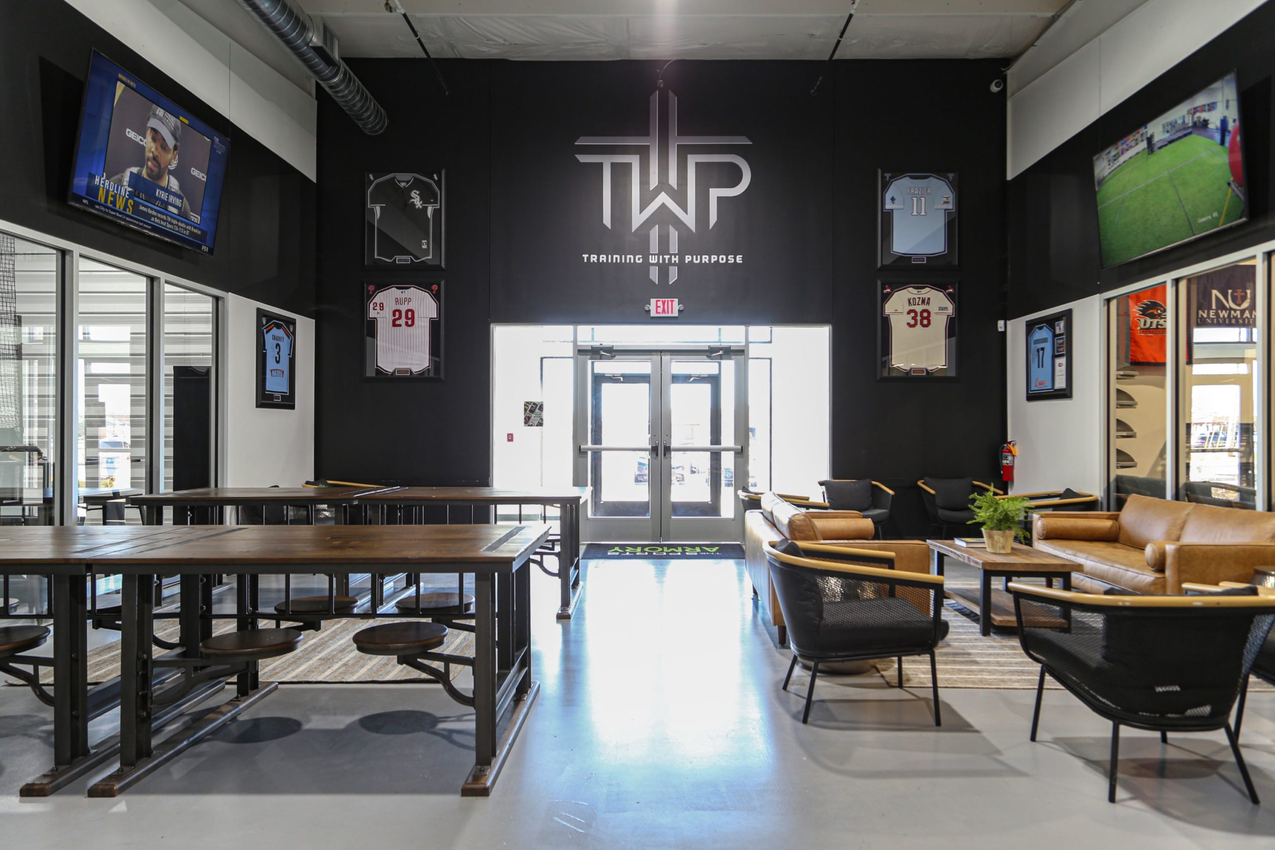 Sports Armory 3 CC & Mike